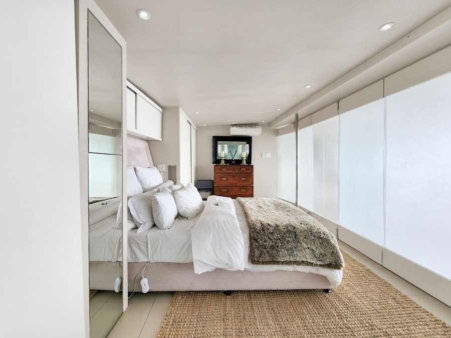 To Let 4 Bedroom Property for Rent in Clifton Western Cape